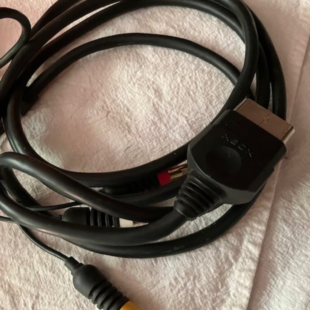 X Box corded controller - Picture 9 of 12